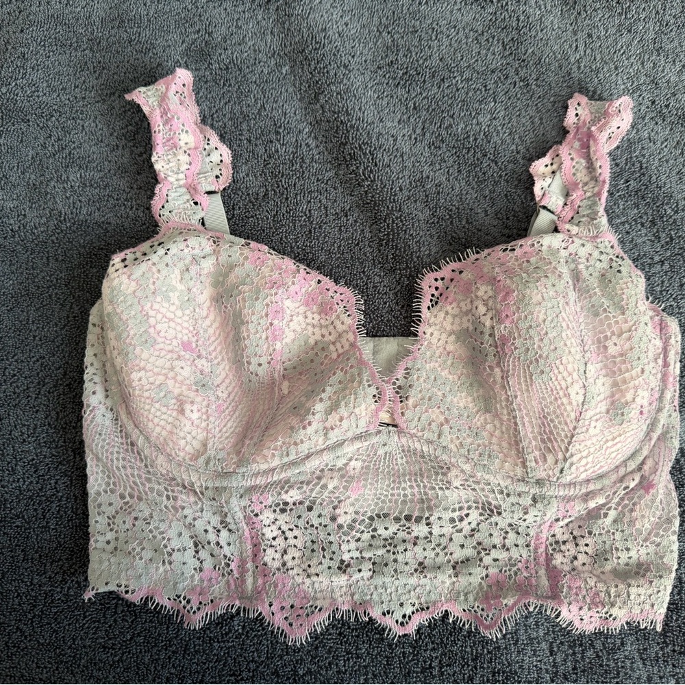 Victoria's Secret Dream Angels Liliac Lace Bustier Size 36DD